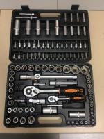 Набор инструментов 108 предметов (пластик кейс) Набор инструментов 108 предметов (пластик кейс)