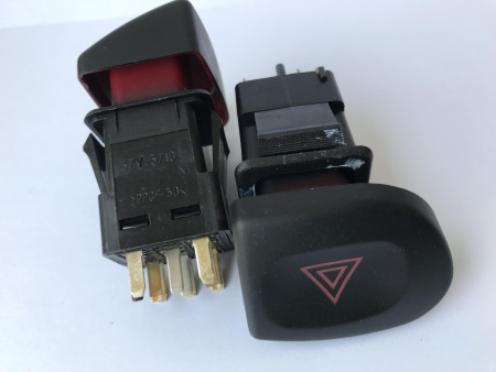 Выключатель аварийной сигнализации ВАЗ 2123 12V