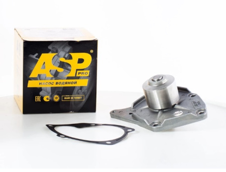 Насос водяной Renault Logan