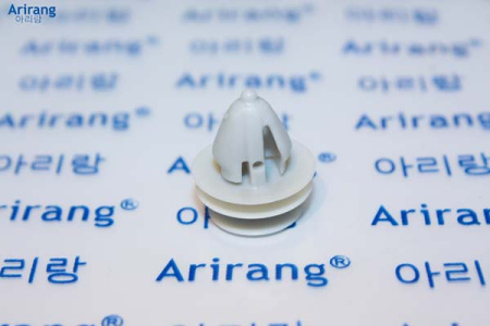 Клипса крепления обшивки