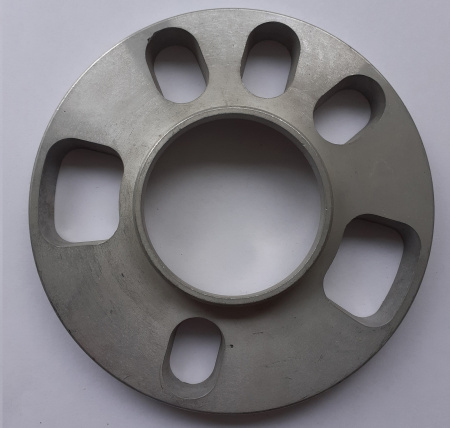 Проставка сквозная ступица 67,1 толщина 13мм